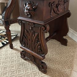 Rare Antique Renaissance revival oak side table 