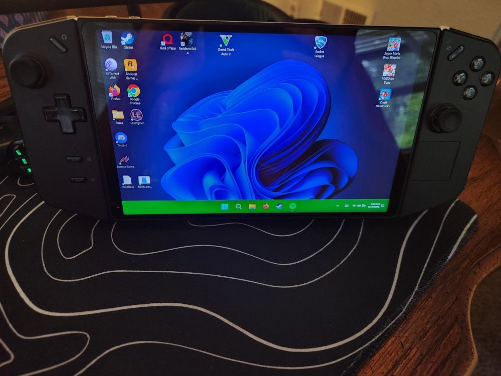 Lenovo Legion GO 1TB Gaming Handheld