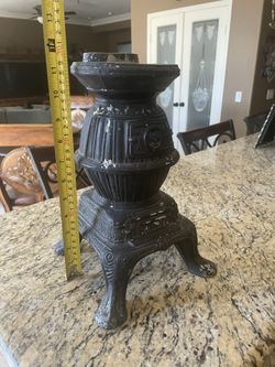 Pot Belly Stove Decor