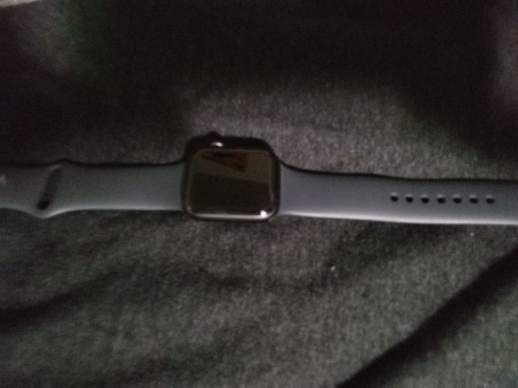 Apple Smart Watch SE