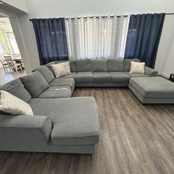 6 Piece Sectional Sofa With Oversized Ottoman