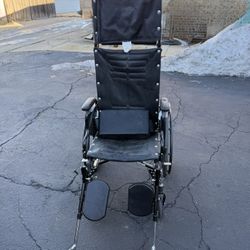 WHEEL CHAIR IN GOOD  CONDITION. $70.00 OR BEST OFFER.