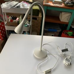 Flexible White Table Lamp