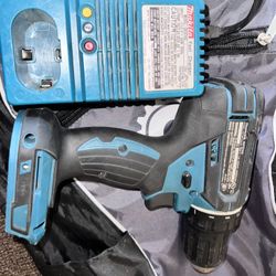 Makita Drill  18v