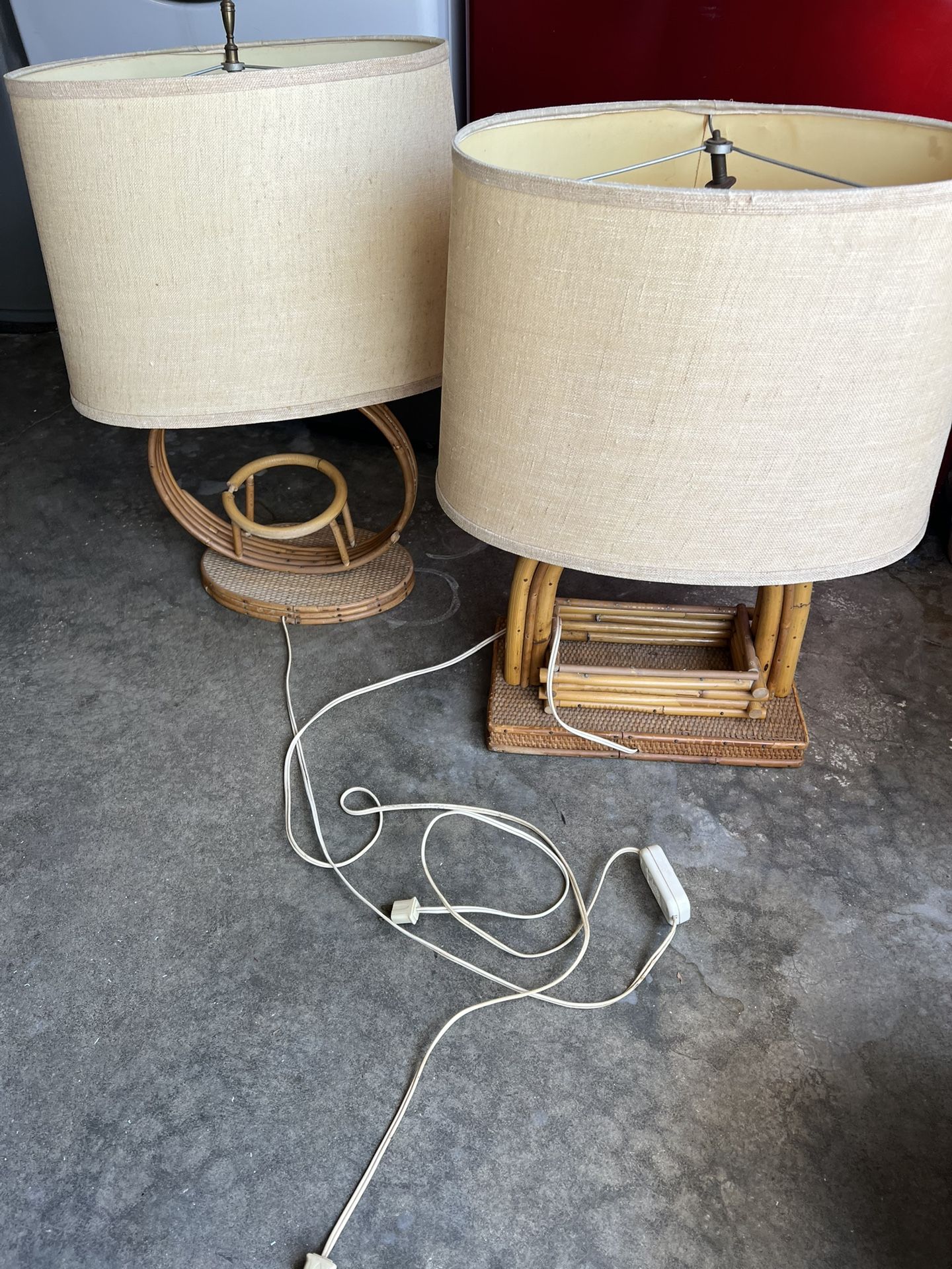 2 antique table lamps