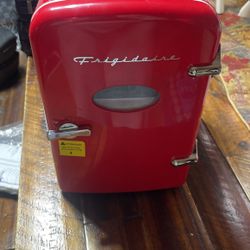 Mini Beverage Refrigerator