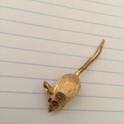 Mouse Pin - Gold Plated- Approx 1 Inch Not Including Tail