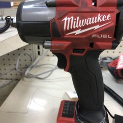 Milwaukee Fuel Impact Wrench 1/2