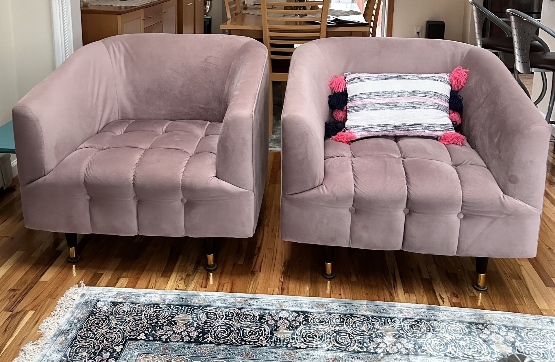 Chic Home Velvet Ottoman Seat