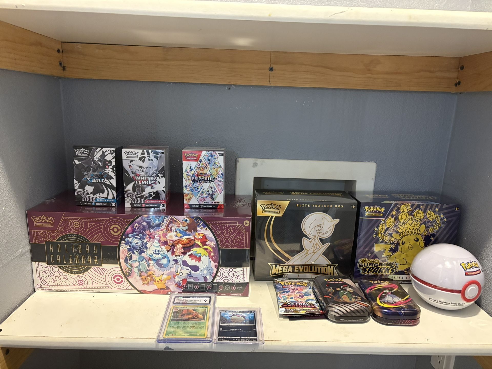 Pokemon Etb Tins Pokeball Bundles Slabs