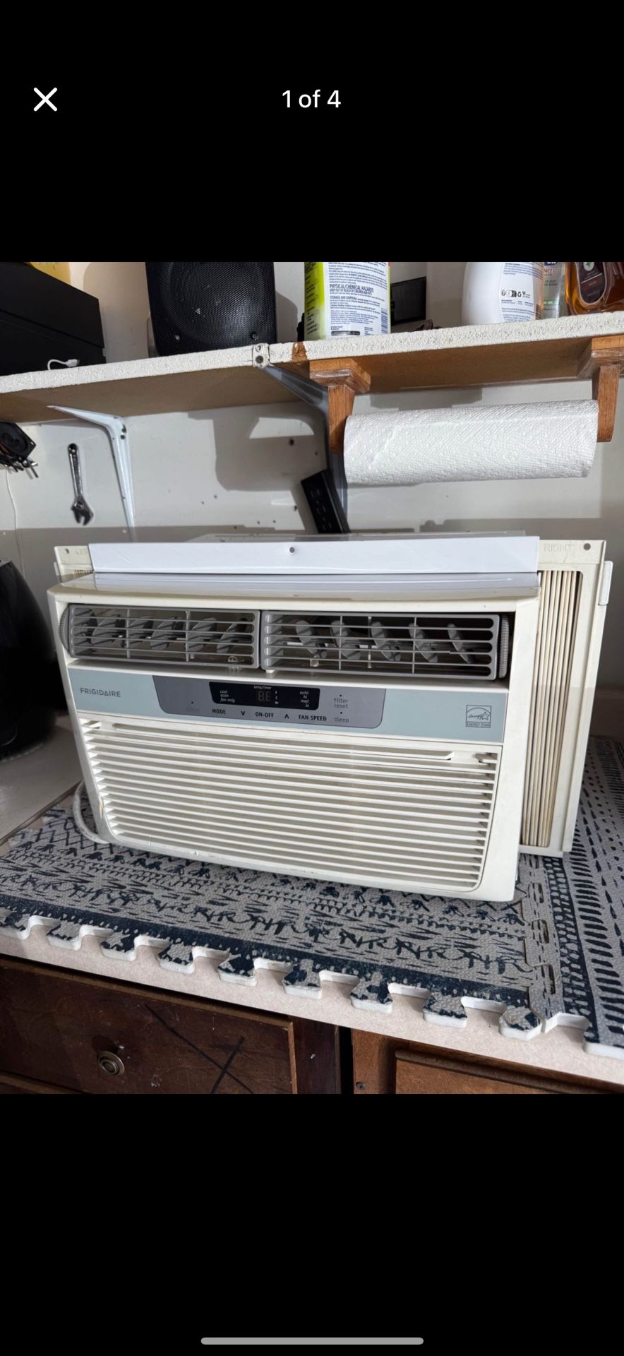 Midea MAW06R1BWT Room Air Conditioner AC 6,000 BTU 250 Sq Feet , in great condition working