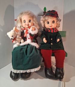 Vintage 1993 20 Inch High Animitronic Christmas Girl Boy On Bench Plays Christmas Carols