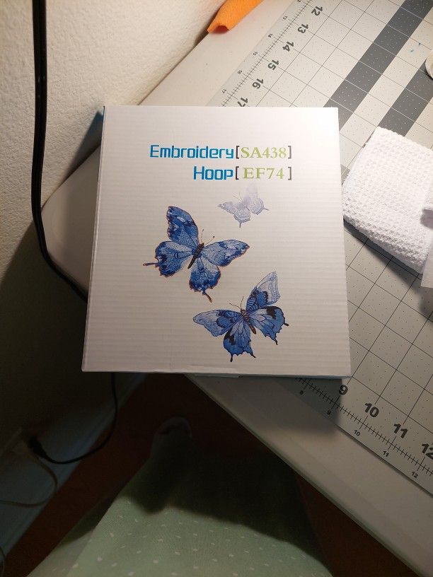 Brother SA-438 Embroidery 4x4