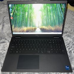 Dell Latitude 3520 Laptop - i5, 16GB Ram, 256GB NVMe