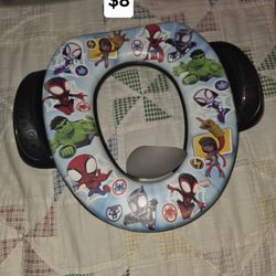 Marvel Spidey and His Amazing Friends "Team up" Soft Potty Training Seat for Toddlers with Hanging Hook, Fits Standard Toilets $8
Pick up in Harlingen