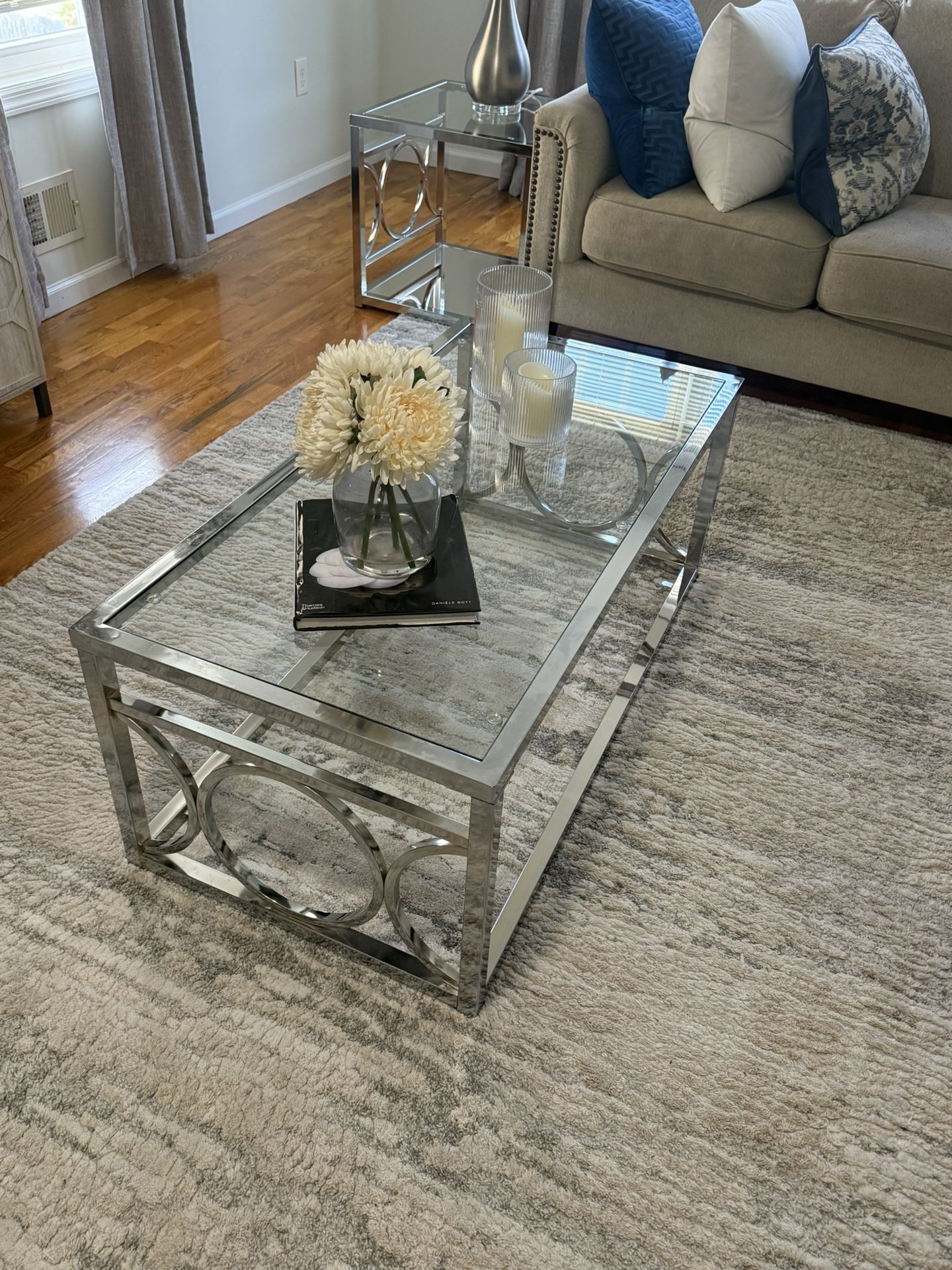Coffee Table / End Table (x2) / Console Table