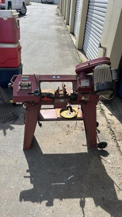 Central machinery Bandsaw