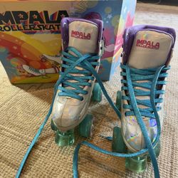 Impala Roller Skates; Holographic - Size 7