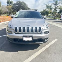 2018 Jeep Cherokee