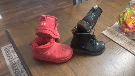 Boots Toddler size 9