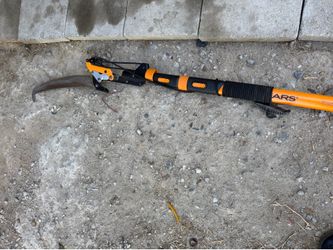 Tree pruner