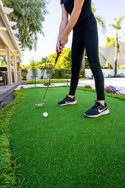 Turf - Putting Greens - no more watering - no more cutting
