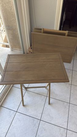TV tray