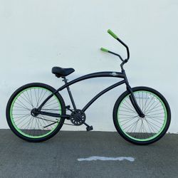 BEACH CRUISER BIKE /SIZE TIRES 26” /SIZE FRAME MEDIUM 