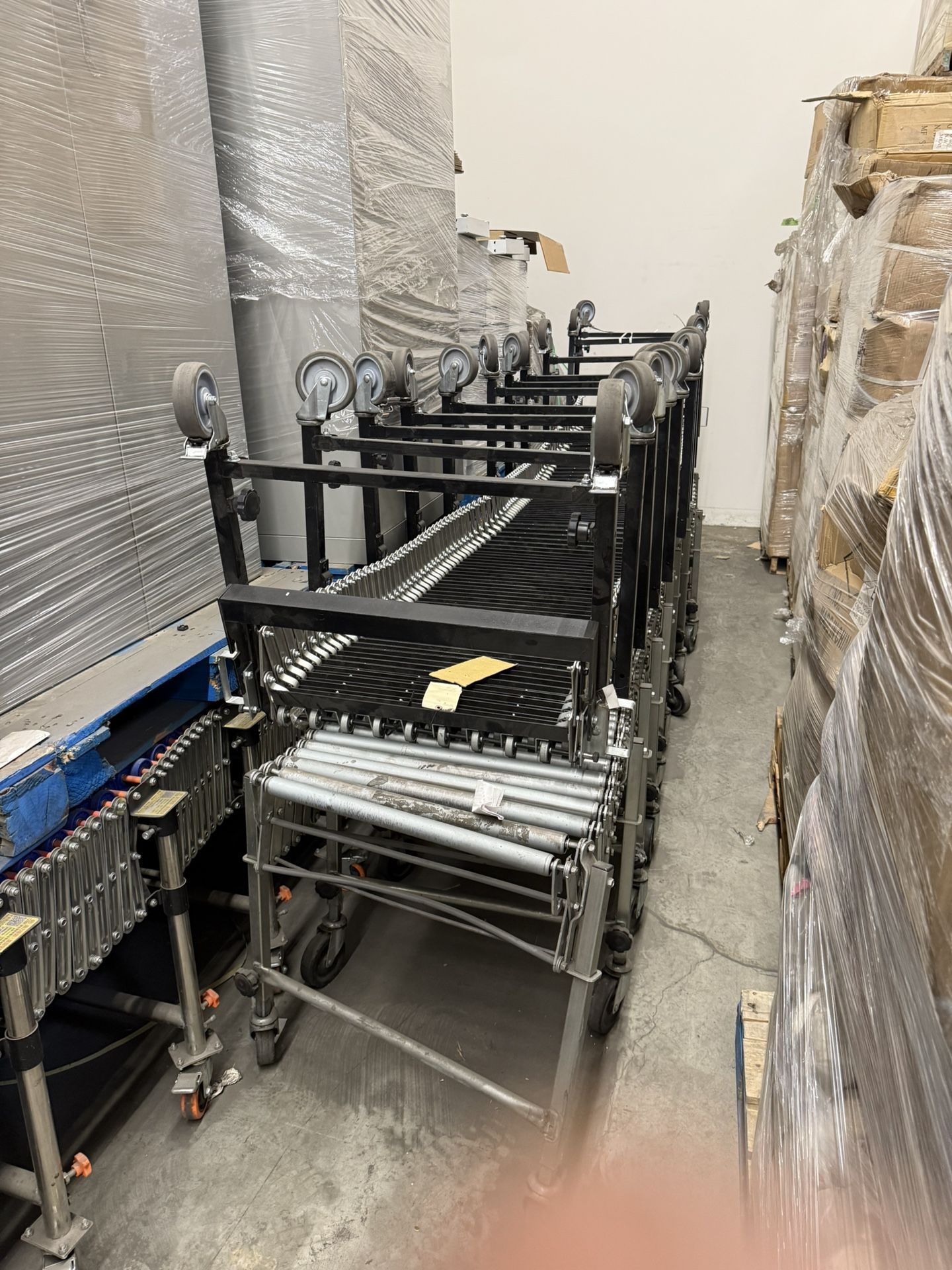 Flexible Expanding Roller Conveyors