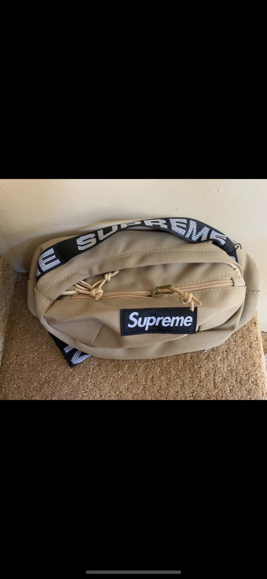 Supreme shoulder bag