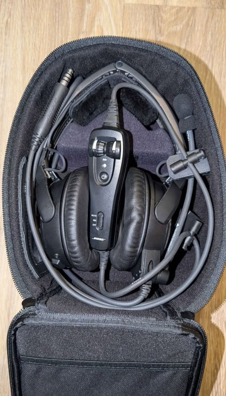 Boss A20 Aviation Headset