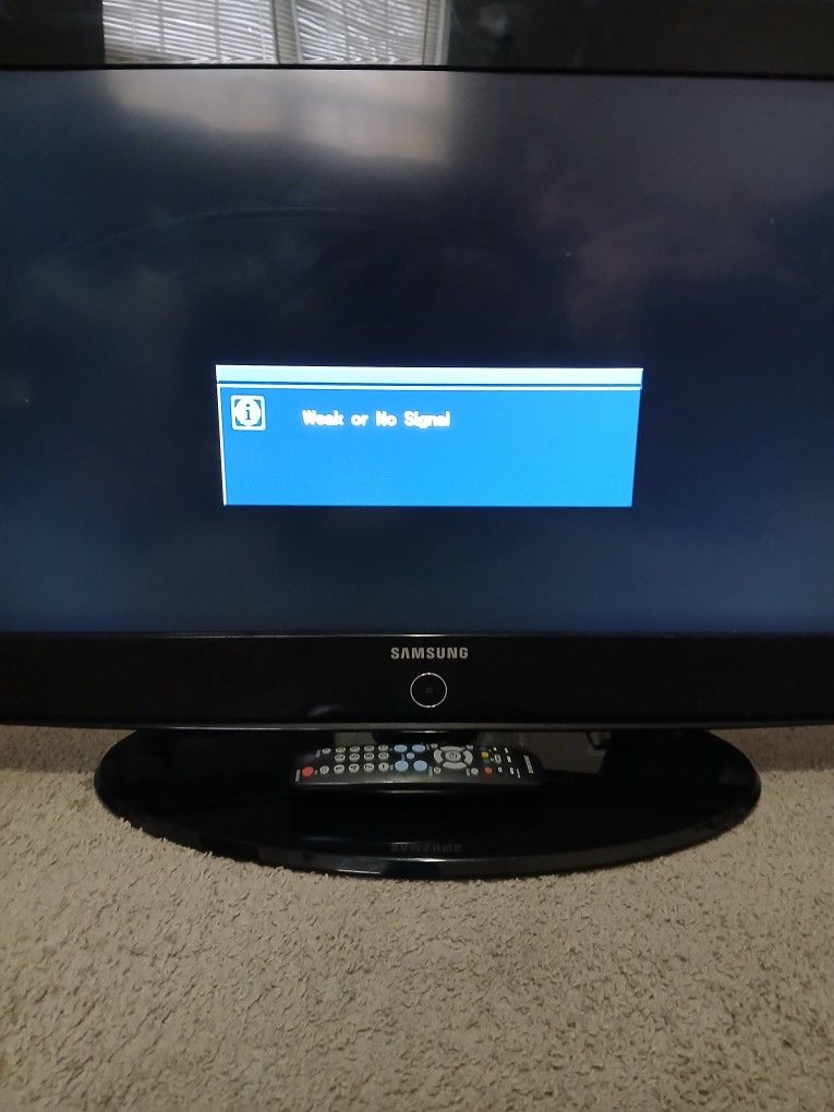 Samsung Tv *NEGOTIABLE*