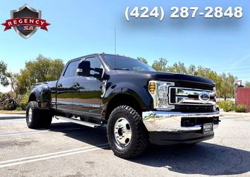 2019 Ford F350 Super Duty Crew Cab
