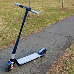 Unagi e500 Electric Scooter Dual Motor