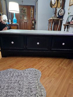 COFFEE TABLE