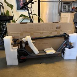 Like New Electric Scooter 