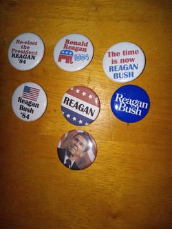 Vintage Ronald Reagan Campaign Buttons