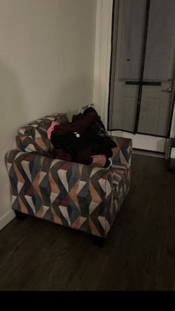 L Shaped Couch An Chair
