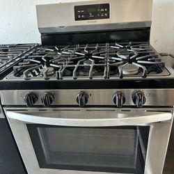 Frigidaire Gas Stove 