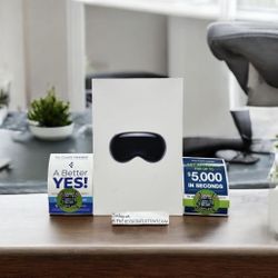 AP2 Apple Vision Pro 256gb floor model 