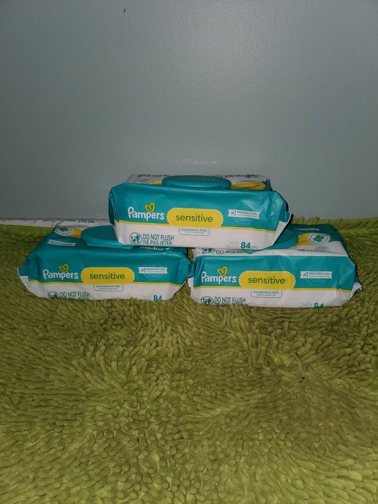 3 Bags Pampers Sensitive 84 Wipes