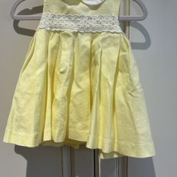 Janie and Jack Yellow Dress Size 0-3 months inner lining white collar
