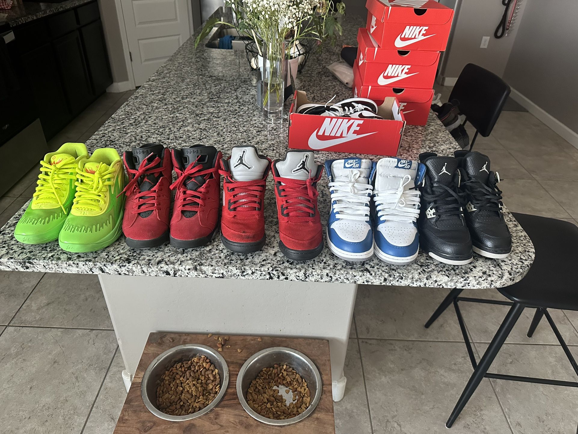 Jordan 4 Ored Size 7y Jordan 1 Low Concord 6.5y