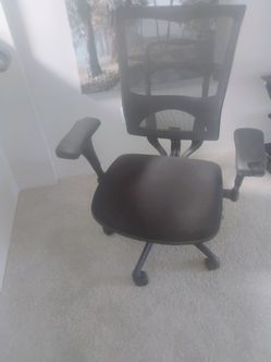 Heavy duty office chair $30