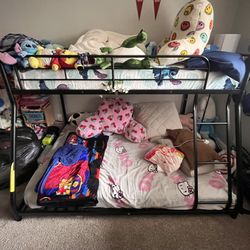 Bunkbeds with Mattress