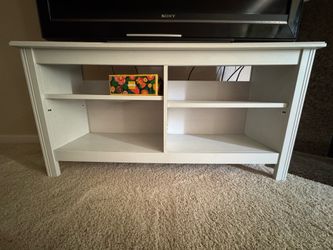 White TV Stand/ Entertainment Center