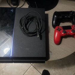 En Buen Estado Con 2 Controls 5 Juegos Cable De HDMI  Y El Cable  De Cont