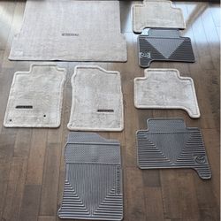 2005 Toyota 4Runner Floor Mats- All Weather & Carpet
