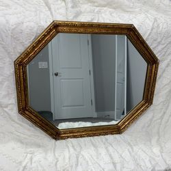 VINTAGE MIRROR !!