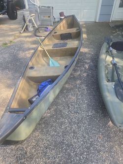 American eagle Camo Canoe with Paddle13 ft
